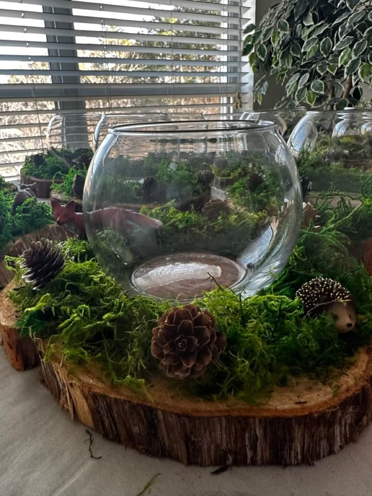 Woodland, baby shower, centerpieces Enchanted Forest Centerpieces, Woodland Wedding Centerpieces, Enchanted Forest Prom, Woodland Centerpiece, Easter Decoration Ideas, Moss Centerpieces, Fairy Garden Birthday Party, Forest Theme Wedding, Enchanted Forest Wedding