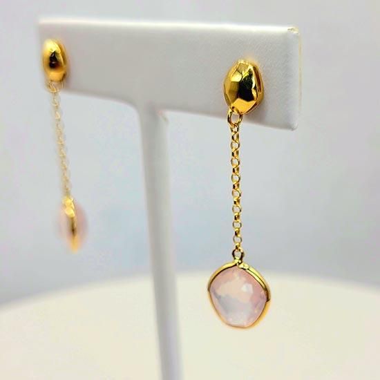 I love the movement of these fun earrings! Specialty cut Rose Quartz are a pretty pink shade and will catch the light as you move. The gemstone measures ½ inch in length. Total earring length is 1.75 inches. While I would consider these statement earrings, they are not overpowering, while making a statement. They are very versatile and will work with jeans or that special dress. • 18K Yellow Gold Vermeil over 925 Silver - 2.15 grs • Fancy shape Rose Quartz - 6.9 carats • Total length: 1 ¾ inch ♡ Special Dress, Gold Dangle Earrings, Pink Shade, Special Dresses, The Movement, Gold Earrings Dangle, Fun Earrings, Pretty Pink, Gold Vermeil