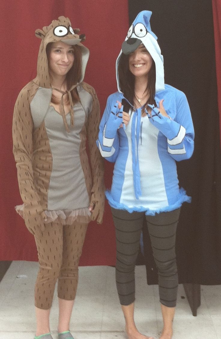 two women in costumes standing next to each other