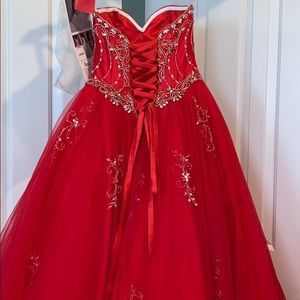 Mary's Bridal | Dresses | Red Ball Gown Sweet 6 Dress | Poshmark Red Floor-length Evening Dress For Quinceanera, Red Ball Gown For Holiday Season, Red Ball Gown For Holiday, Red Floor-length Gown For Quinceanera, Holiday Red Ball Gown, Red Quinceanera Dress With Sweetheart Neckline For Prom Season, Red Quinceanera Ball Gown For Evening, Red Evening Dress For Quinceanera Prom Season, Red Evening Dress For Quinceanera During Prom Season