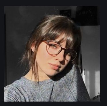 Long Hair And Glasses, Bangs And Glasses, Hair And Glasses, Hairstyles With Glasses, Fringe Hairstyles, Wearing Glasses, Short Hair With Bangs, Hairstyles For Long Hair, Grunge Hair