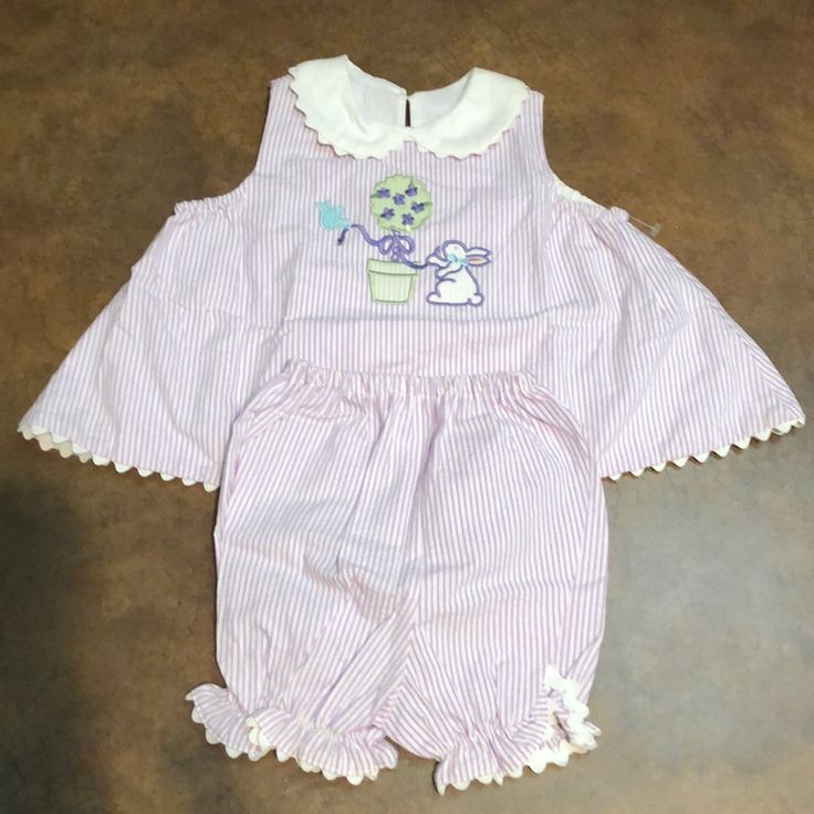 Nwot Infant Glorimont 2 - Piece Romper. Purple And White Seersucker With Rabbit, Tree, And Bird Appliqu. White Collar. Pants Have Elastic Waist And Leg. Size 5-6 Months. (#500a) 100% Cotton Machine Washable Made In Usa Playful Matching Sets For Spring, Playful Spring Matching Sets, Playful Playwear Sets For Spring, Playful Spring Playwear Sets, Cute Sleeveless Sets, Cute Sleeveless Matching Set, Playful Matching Sets For Playtime, Playful White Sets For Spring, Cute White Cotton Sets