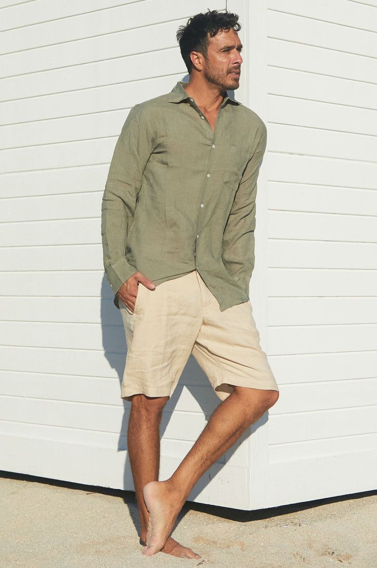 Product Details Our Men's Holiday Linen Shirt features a slim fit, long sleeves with button cuffs and cut to a longer length. Finished with a button front fastening, a point collar and stand. Button-down front Traditional point collar and stand Long sleeves with button cuffs Longer length Styling Tips Style with Shorts and flip flops for the perfect Holiday Look Can also be worn with Jeans or Chinos for a smart casual Dinner Party look Sustainability We love Linen not only because it is breathab Linen Menswear, Linen Shirt Outfit, Smart Casual Men, Linen Men, Mens Holiday, Linen Shirt Men, Mens Linen, Biking Workout, Women Men Shoes