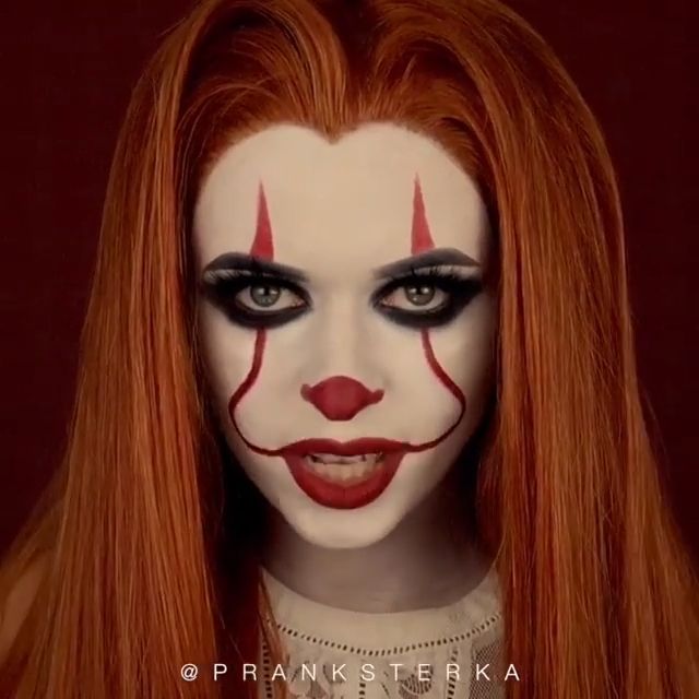 Nem Halloween Makeup, Carnaval Make-up, Pelottava Halloween, Maquillage Halloween Simple, Make Up Halloween, Halloween Makeup Clown, Halloweenský Makeup, Halloween Make-up Looks, Creepy Halloween Costumes