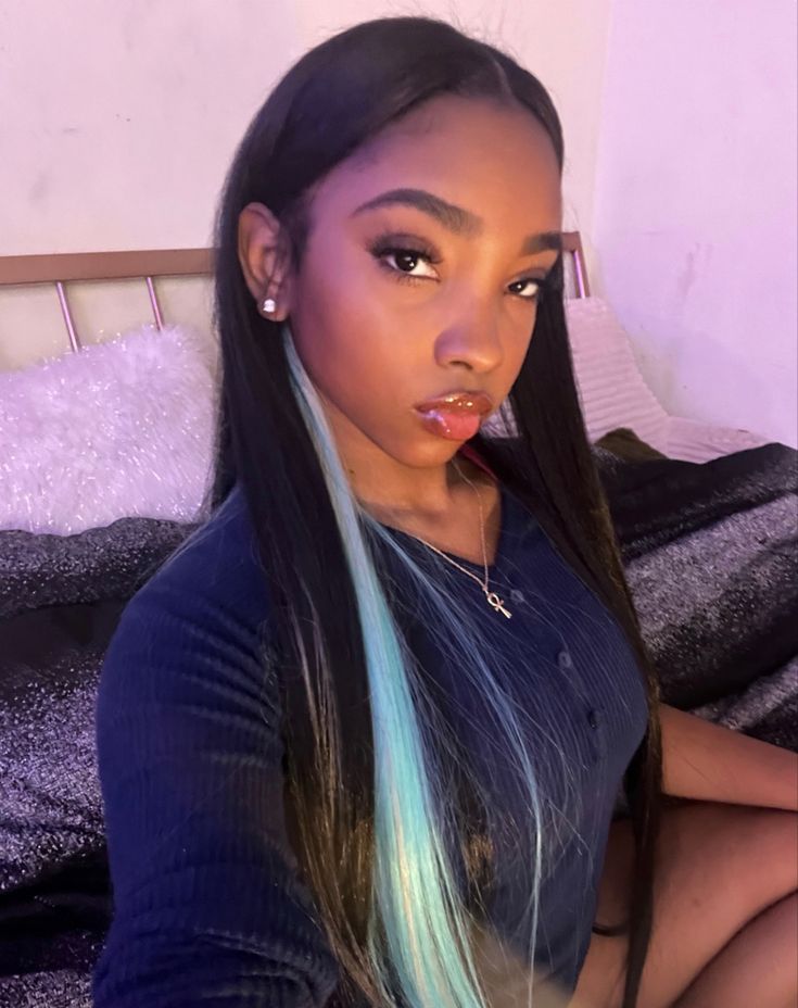 Blue Peekaboo Sew In, Blue Streaks In Black Hair Black Women, Peek A Boo Wigs For Black Women, Sew In Hairstyles Peek A Boo, Quick Weave With Peekaboo, Blue And Black Quick Weave, Black Women Blue Aesthetic, Black With Peekaboo Color, Black And Blue Sew In