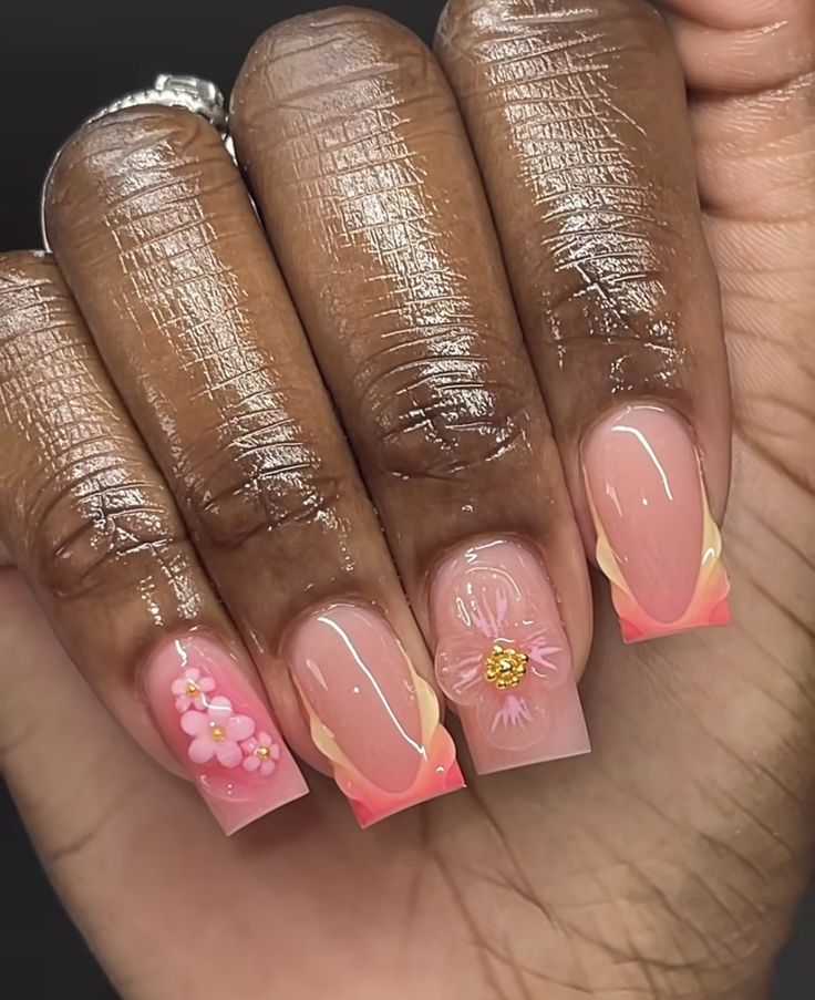 Shorties Nails Summer Colors, Short Nail Designs Summer 2024, Nails Sommer, Pink Christmas Nail, Pink Christmas Nails, Christmas Nail Ideas, Classy Minimalist, Acrylic Toe Nails, Hard Nails