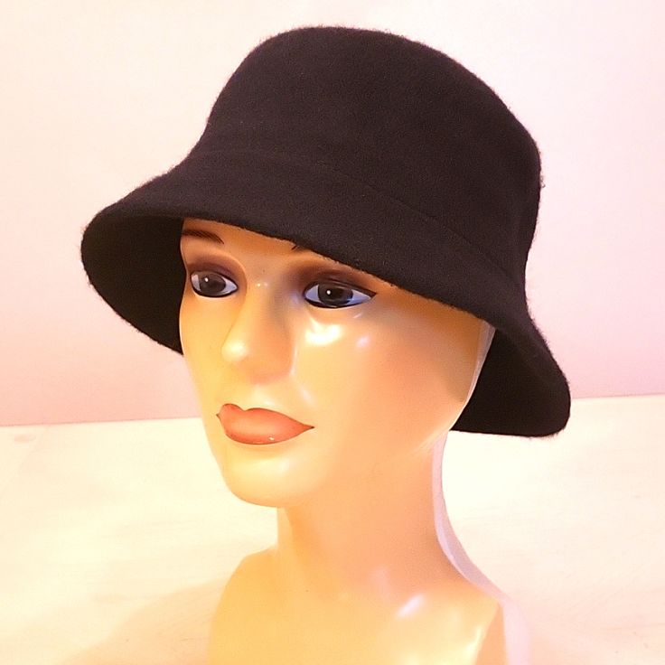 * New Adorable, Gorgeous And Cozy Hat * One Size Fits ~~ * 80% Wool * 20% Polyester * Let Me Know If You Have Any Questions ~~ * 10% Off Two Or More Items ~~ Black Casual Felt Hat One Size Fits Most, Black Casual Felt Hat One Size, Casual Black Felt Hat One Size, Black Casual Felt Hat, Black Winter Bucket Hat, Black Felt Hat With Short Brim For Everyday, Everyday Black Brimmed Felt Hat, Black Bucket Hat With Short Brim For Fall, Black Wide Brim Felt Hat For Everyday