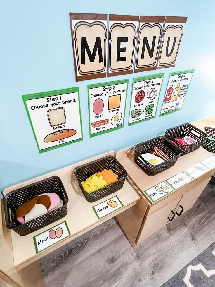 some food is sitting on the table in front of a sign that says menus