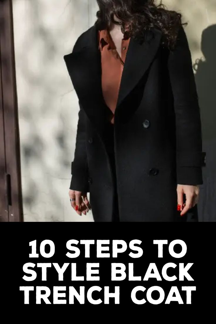 How to Style Black Trench Coat Women Black Trench Coat Outfits, Black Trenchcoat Aesthetic, Black Trench Coat Outfit Spring, Style Black Trench Coat, Black Trench Coat Outfit Casual, Black Trenchcoat Outfit, Black Leather Trench Coat Outfit, Over Coat Women, Black Trench Coats