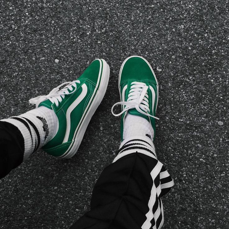 13.3k Likes, 60 Comments - Kim | Germany-Stuttgart  (@blvckd0pe) on Instagram: “ little green (outfit from a few days ago)  Check out my brand @vandox.design ✌❤” Vans Wallpaper, Vans Aesthetic, Different Types Of Sneakers, Mens Vans Shoes, Tenis Vans, Heels Aesthetic, Green Vans, Aesthetic Shoes, Tennis Clothes