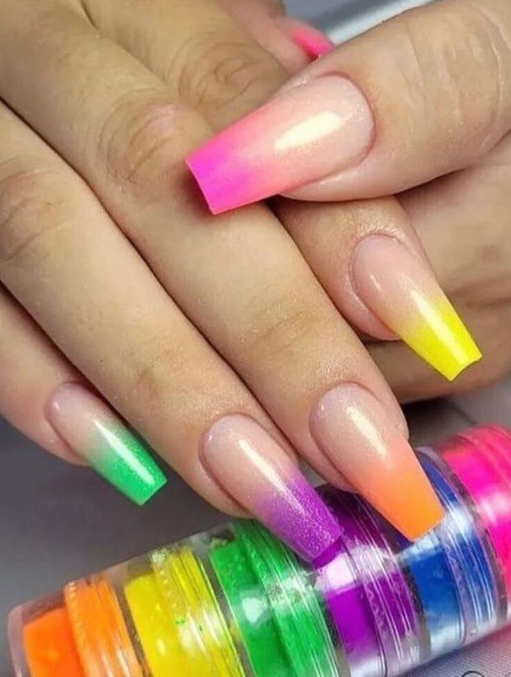 Gradation Nails, Neon Acrylic Nails, Beachy Nails, Nail Tip Designs, Nail Salon Design, Long Nail Designs, Pretty Nail Art Designs, Neon Nails, Types Of Nails