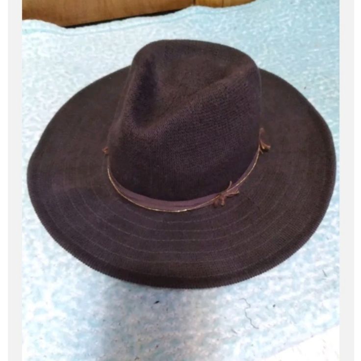 Has A Leather Band Around Brim. Cotton, Polyester. New Without Tags Casual Felt Hat For Rodeo, Casual Felt Hat For Country Events, Casual Winter Fedora For Country Events, Casual Felt Hat For Country Events In Winter, Casual Winter Hats For Country Events, Rancher Hat, Leather Band, Accessories Hats, Mens Accessories