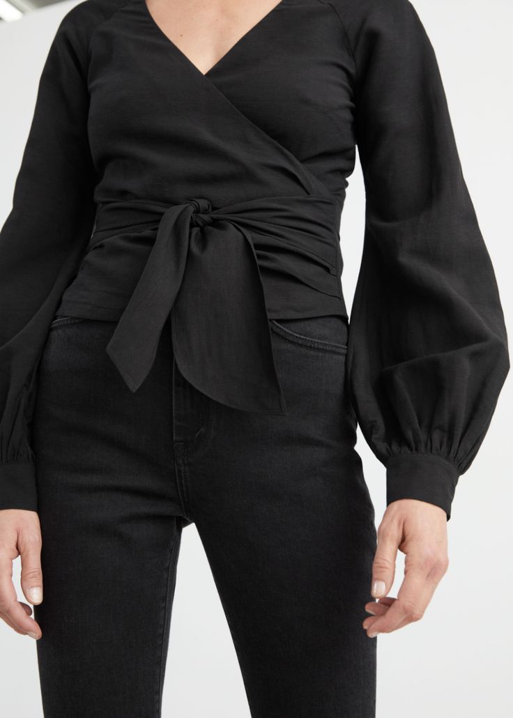 Wrap Fashion, Tie Wrap, Chic Blouses, Simply Chic, Black Trousers, Tie Blouse, Wrap Blouse, Fashion Story, Blouse Black