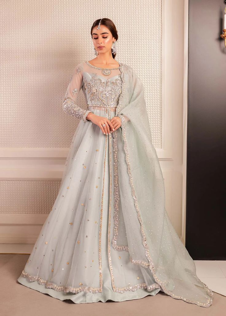 Pishwas Frock with Wedding Lehenga and Dupatta Dress Simple Engagement Dress, Dupatta Dress, Fawad Khan, Walima Dress, Desi Wedding Dresses, Latest Bridal Dresses, Bridal Dresses Pakistan, Woman Hair, Pakistani Wedding Outfits