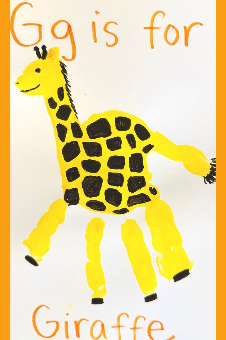 a giraffe made out of construction paper with the words go is for giraffe