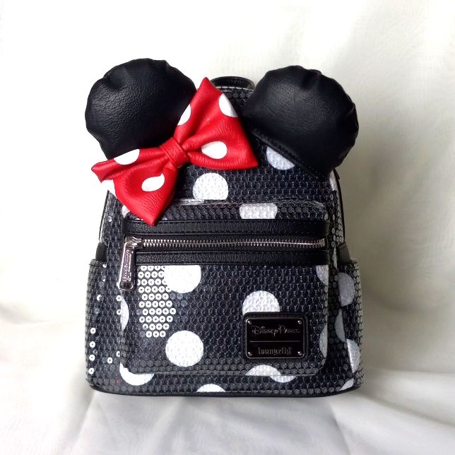 Auththentic Disney X Loungefly Bag Designed To Represent Minnie Mouse Black Minnie Mouse Bag For Disney Trips, Trendy Black Minnie Mouse Bag, Cute Black Leather Bag, Black Minnie Mouse Bag For Everyday Use, Black Minnie Mouse Travel Bag, Black Mickey Mouse Travel Bag, Cute Black Minnie Mouse Bag, Cute Black Mickey Mouse Bags, Minnie Mouse Bag