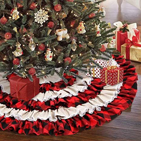 the christmas tree skirt is red and white