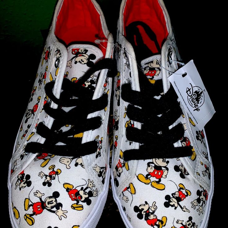 Never Worn Disney Micky Mouse Shoes Casual Mickey Mouse Lace-up Sneakers, Casual White Sneakers With Character Print, Sporty Mickey Mouse Synthetic Sneakers, Disney Mickey Mouse Low-top Sneakers, Sporty Mickey Mouse Sneakers With Round Toe, White Low-top Mickey Mouse Sneakers, Fun Sneakers With Character Print And Round Toe, Fun White Low-top Canvas Shoes, Casual Low-top Sneakers With Character Print