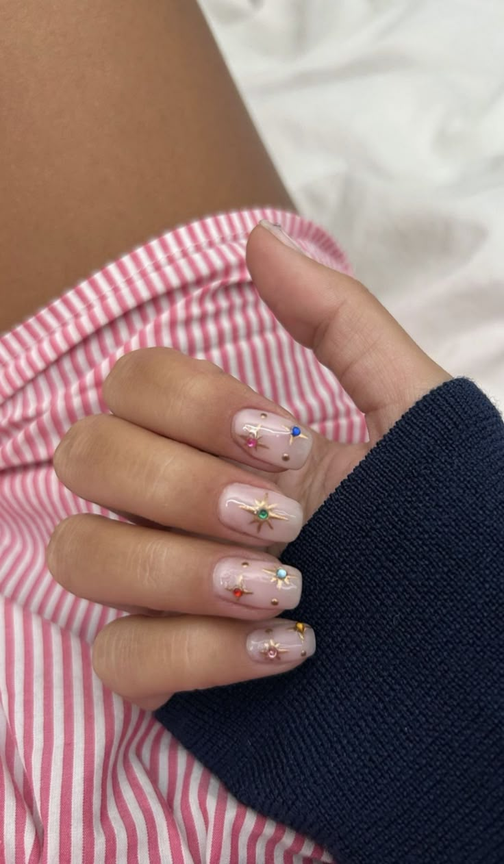 Starry Nails, Minimal Nails, Soft Nails, Gem Nails, Manicure Y Pedicure, Fire Nails, Funky Nails, Dream Nails, Chic Nails