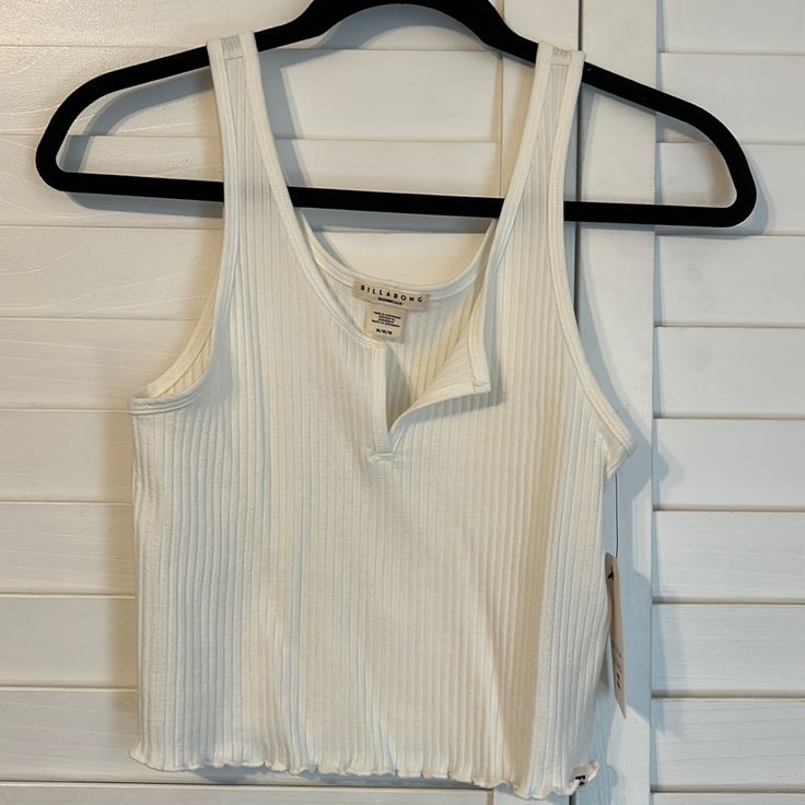 Billabong Tank. Ribbed V Front Crop Ribbed Top For Vacation In Spring, Ribbed Tops For Spring Vacation, Spring Vacation Ribbed Tops, Casual Ribbed Tops For Vacation, White Ribbed Top For Vacation, Fitted Ribbed Top For Vacation, White Floral Top, Tie Dye Tunics, Racerback Top