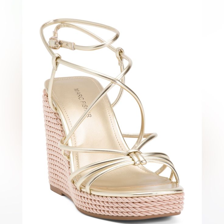 New Never Worn Marc Fisher Wedge Sandals. Daphne Shoes, Beach Wedges, Wedge Platform Sandals, Gold Wedges, Cute Shoes Heels, Espadrilles Style, Trending Sandals, Dress Inspiration, Heels & Wedges