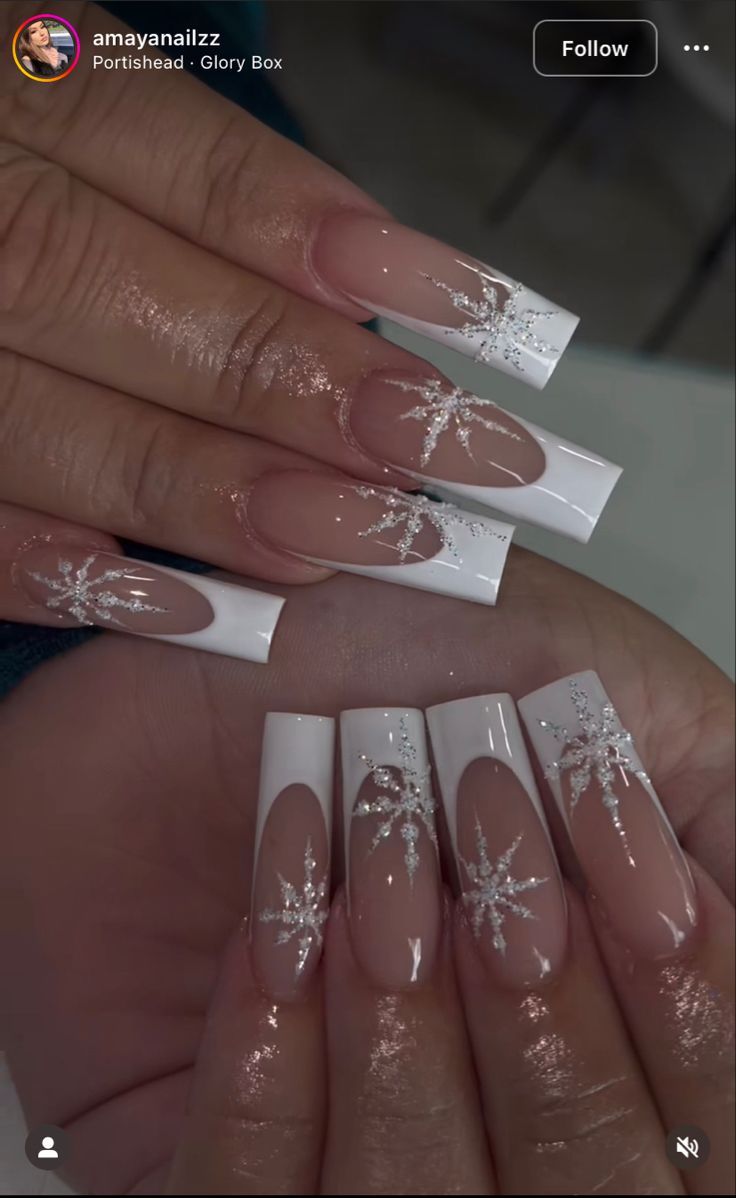 Holiday Nails Long Square, Winter Nails Square Long, Ongles Bling Bling, White French Nails, Winter Nails Acrylic, Snowflake Nails, Long Acrylic, Christmas Nails Acrylic, Long Square Acrylic Nails