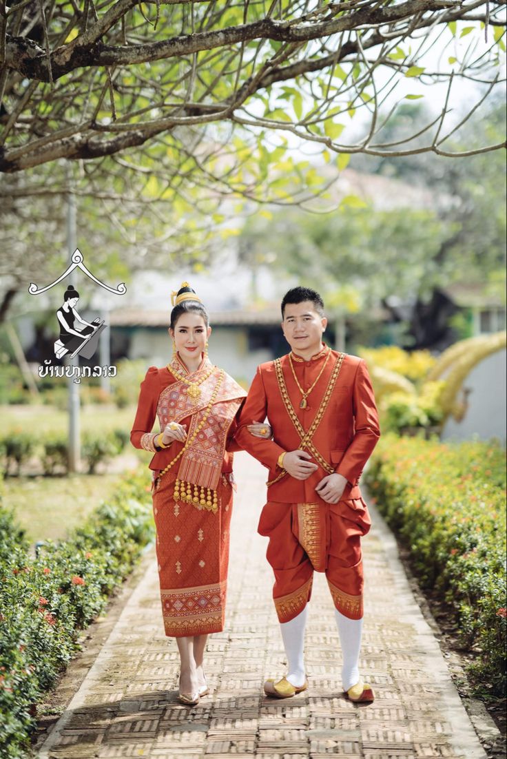 Lao Traditional Dress, Laos Wedding Dress, Lao Wedding Dress, Lao Dress, Lao Wedding, Laos Culture, Laos Wedding, Marriage Clothes, Laos Clothing