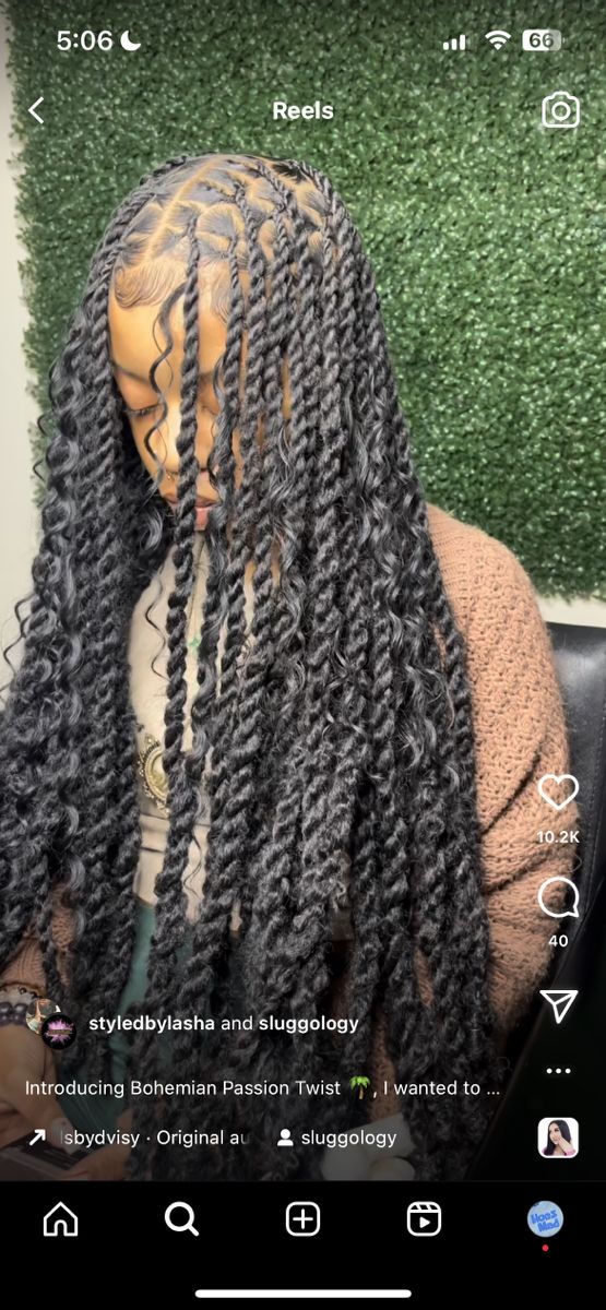 Islander Aesthetic, Island Girl Aesthetic, Island Life Aesthetic, Aesthetic Island, Goddess Twist, Island Twist, Protective Style Braids, Twist Hairstyle, Island Aesthetic