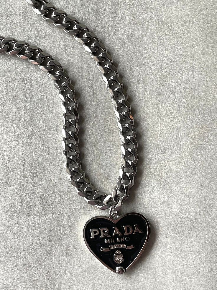 Luxe Black Heart Necklace – Ahava J Prada Chain, Black Heart Necklace, Chains Aesthetic, Xoxo Jewelry, Cuban Link Necklace, Body Jewelry Piercing, Jewelry Accessories Ideas, Dope Jewelry, Girly Accessories