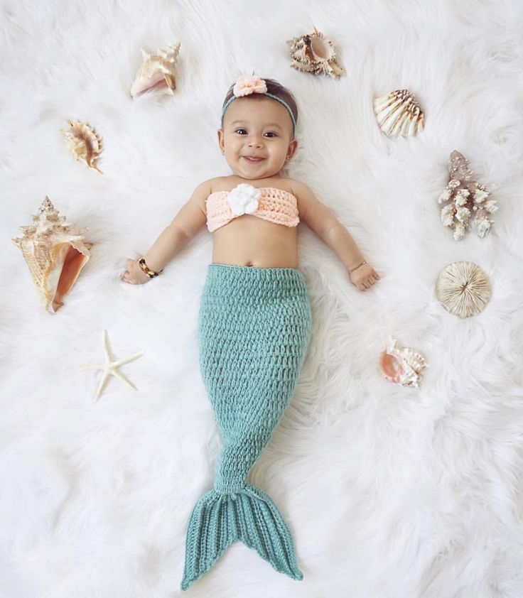 Newborn Mermaid, Toddler Pictures, Mermaid Nursery, Baby Shower Crafts, Toddler Photos, Baby Mermaid, Foto Baby, Newborn Shoot, Baby Album