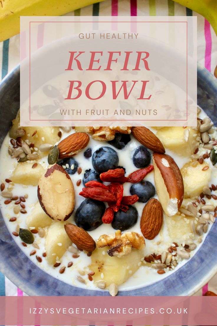 A blue bowl filled with kefir yoghurt and topped decoratively with banana, blueberries, nuts, seeds and goji berries. Kefir Breakfast, Kefir Yogurt, Yoghurt Bowl, Gut Health Diet, Perfect Healthy Breakfast, Berry Breakfast, Yogurt Bowl, Breakfast Bowl, Banana Blueberry