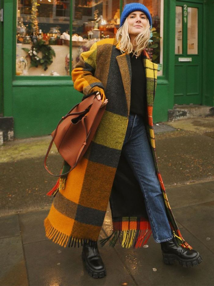 Fall Fashion Coats, Mode Hippie, Christmas Day Outfit, Weekend Dresses, Blanket Coat, Plaid Coat, Coat Outfits, Winter Mode, Mode Inspo