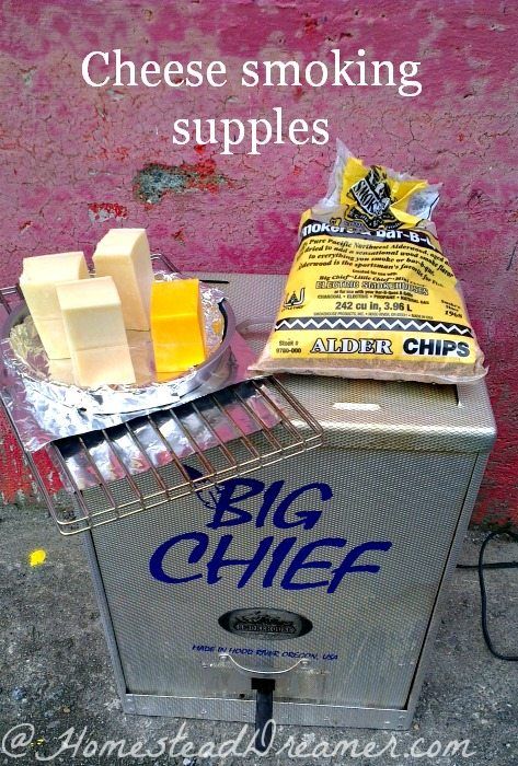 Masterbuilt Smoker, Cheese At Home, Big Chief, Cheese Maker, Electric Smoker, Smoked Cheese, Homemade Cheese, How To Make Sausage, Smoker Recipes