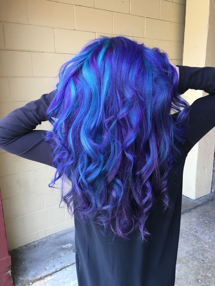 Turquoise And Purple Hair, Pulpriot Haircolor, Purple And Blue Hair, Black And Green Hair, Blue And Purple Hair, Dream Hairstyles, Goth Hairstyles, Blue Purple Hair, Edgy Hair Color