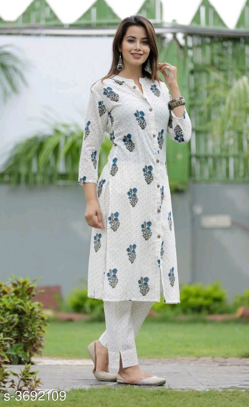 Kurti set:fabric & price.variable free COD whatsapp+919199626046 Kurti Plazo Set, Kurti Per Design, Kurti Ideas Style Patterns Cotton, Plazo Pants With Kurti, Kurti Patterns Ideas, Kurti And Pants, Designer Pants Pattern, Kurti Pant Set, Casual Kurti Designs