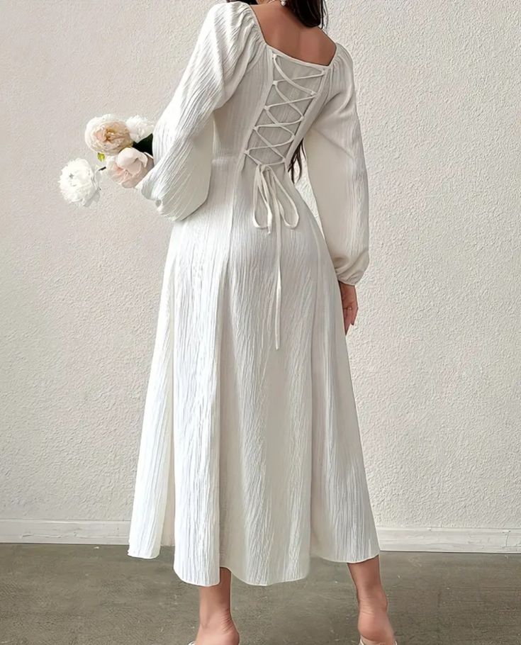 Photo Insta, Lantern Sleeve Dress, New Years Dress, Dress Fitted, Abaya Dress, Romantic Dress, Sleeve Midi Dress, Midi Dress With Sleeves, Sheer Fabric