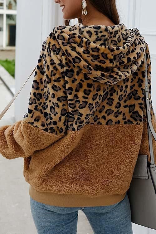 Fall Fashion Coats, Hooded Coat, Colorful Fashion, Zip Up, Latest Fashion Trends, Chic Style, Black And Brown, Leopard Print, Zip Ups