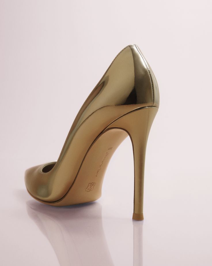 Gianvito pump, iconicity at its finest. Classic 4-inch Heels For Gala, Luxury Heels For Gala, Luxury Heels For Fashion Events, Elegant Party Court Shoes With Sculpted Heel, Wedding Patent Leather Heels With Sculpted Heel, Fashion Event High Heels, Elegant Heels For Fashion Events, Sculpted Heel High Heels For Fashion Events, Fitted High Heels For Fashion Events