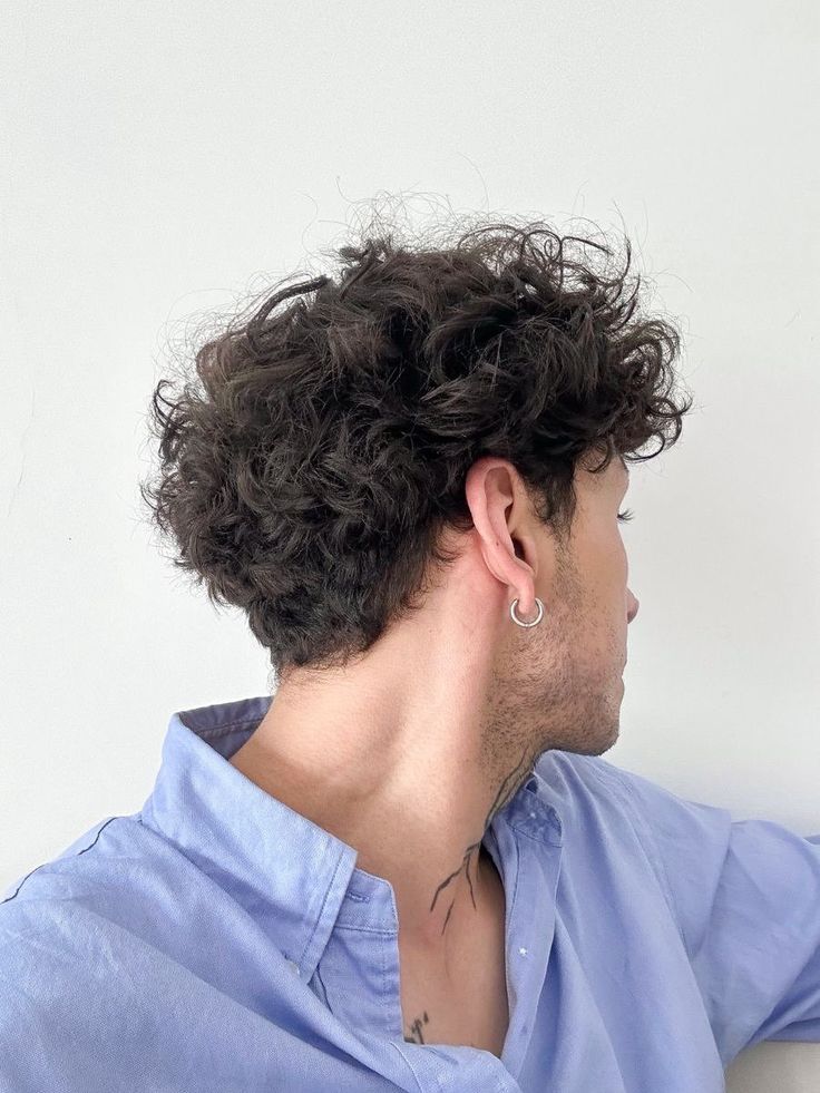 Perm Hairstyles For Men, Curly Hair For Men, Hairstyle For Curly Hair, Wavy Perm, Perm Hairstyles, Fade Haircut Curly Hair, Messy Hair Look, Long Curly Hair Men, Taper Fade Curly Hair