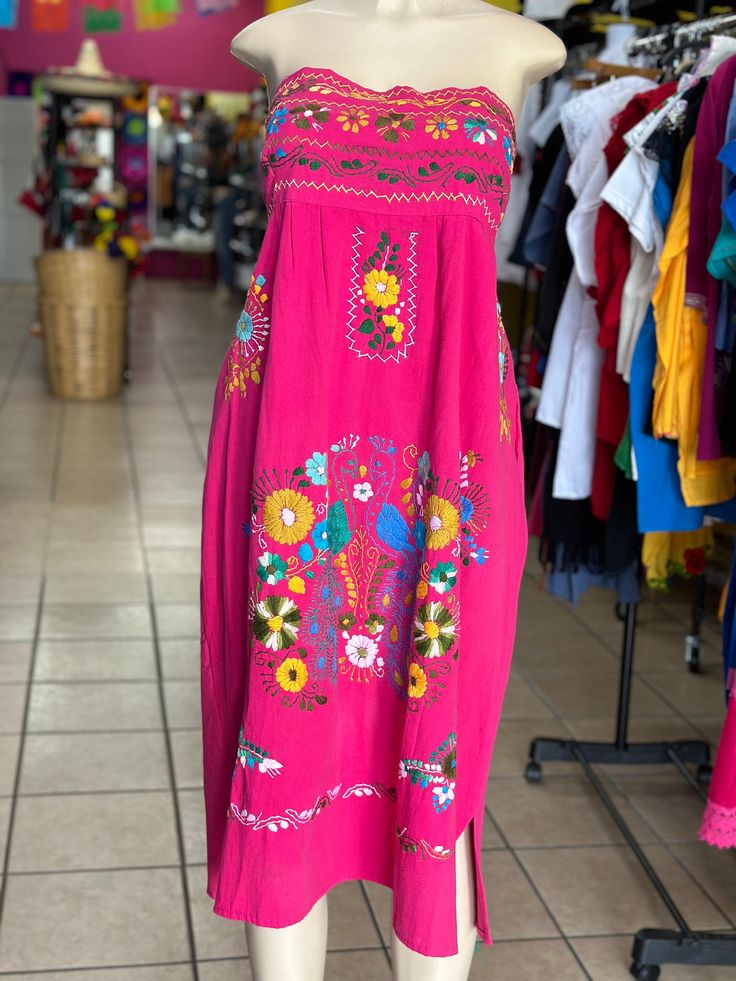 Great customer is our priority We're Friendly and Helpful Check our feedbacks We are listing a Brand New never been Used100% Authentic Mexican Dress                                  This Dress is gorgeous. Once size fit up to Large  Color: pink This dress can feet up to L This dress has elastic an the waist  Embroidery Mexican Dress. Boho Chic Dress Folk Fabric Flowers Mexican Tunic Traditional Embroidery This Dress is perfect for those beach day or any occasion This Dress is meant to provide extreme comfort throughout the day Pink Embroidered Maxi Dress For Spring, Spring Pink Maxi Embroidered Dress, Fitted Pink Embroidered Dress, Pink Fitted Embroidered Midi Dress, Fitted Pink Embroidered Dress For Summer, Pink Sleeveless Embroidered Dress For Summer, Fitted Pink Maxi Dress With Floral Embroidery, Spring Pink Embroidered Maxi Dress, Pink Embroidered Fitted Midi Dress