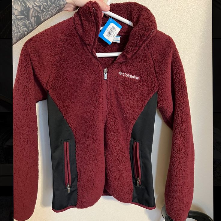 Brand New, With Tag. Wine Colored Plush Columbia Jacket. Fitted Fleece Winter Outerwear, Red Hooded Fleece Jacket For Outdoor, Red Long Sleeve Hooded Jacket For Cold Weather, Red Fleece Jacket With Fleece Lining For Winter, Red Winter Fleece Jacket With Fleece Lining, Red Fleece Jacket For Fall, Red Fleece Jacket For Outdoor Activities In Fall, Red Fleece Long Sleeve Outerwear, Red Fleece Jacket For Fall Outdoor Activities