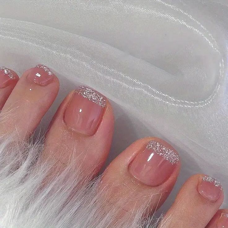 Best 18+ toe nails you must try this year French Tip Toes, Fake Nails For Kids, Pink Toe Nails, Press On Toenails, Healthy Woman, Fake Toenails, Pink Toes, Cute Toe Nails, Summer Toe Nails