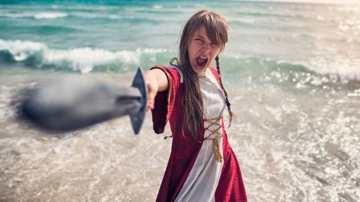 Which "Critical Role" Cast Member Are You? | HowStuffWorks Critical Role Cast, Viking Shieldmaiden, Liam O Brien, Shield Maiden, Cast Member, Nature Conservation, Free Stock Photos Image, Critical Role, High Res