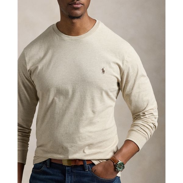 In soft cotton jersey this Big & Tall long-sleeve t-shirt is washed to give it the look and feel of a vintage find from the very start. Classic Long Sleeve T-shirt For Spring, Classic Ralph Lauren Crew Neck T-shirt, Classic Long Sleeve Relaxed Fit T-shirt, Classic Long Sleeve Fall T-shirt, Ralph Lauren Casual Long Sleeve Sweatshirt, Casual Long Sleeve Ralph Lauren Sweatshirt, Ralph Lauren Cotton Long Sleeve Sweatshirt, Casual Long Sleeve Soft-washed T-shirt, Long Sleeve Soft-washed Cotton T-shirt