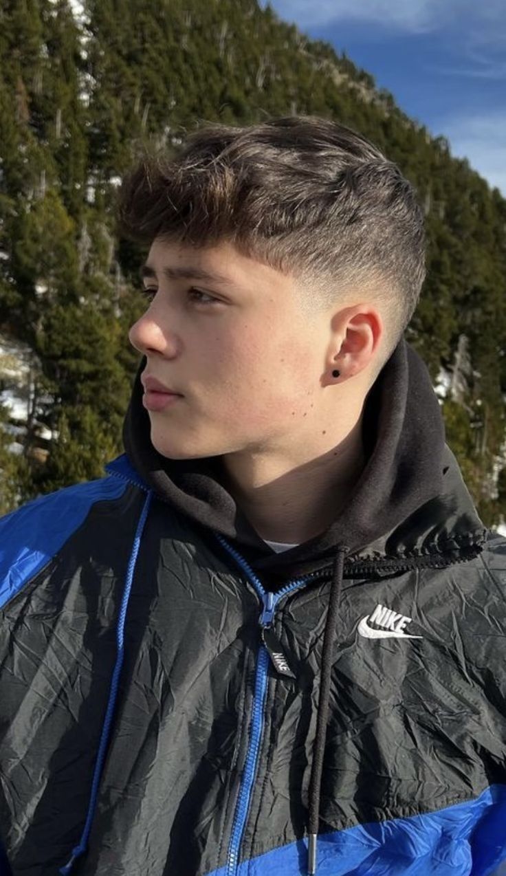 Boys Fade Haircut, Teen Haircuts, Teen Boy Haircut, Boy Haircuts Short, Mens Haircuts Short Hair, Men Haircut Curly Hair, Mens Hairstyles Thick Hair