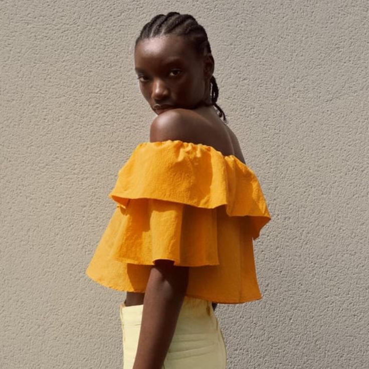 Zara Ruffle Yellow Top Chic Orange Blouse With Ruffles, Chic Orange Ruffled Blouse, Orange Ruffles Blouse For Day Out, Chic Orange Ruffled Top, Yellow Ruffled Zara Tops, Yellow Zara Tops With Ruffles, Zara Yellow Ruffled Tops, Zara Ruffled Tops For Vacation, Summer Time Outfits