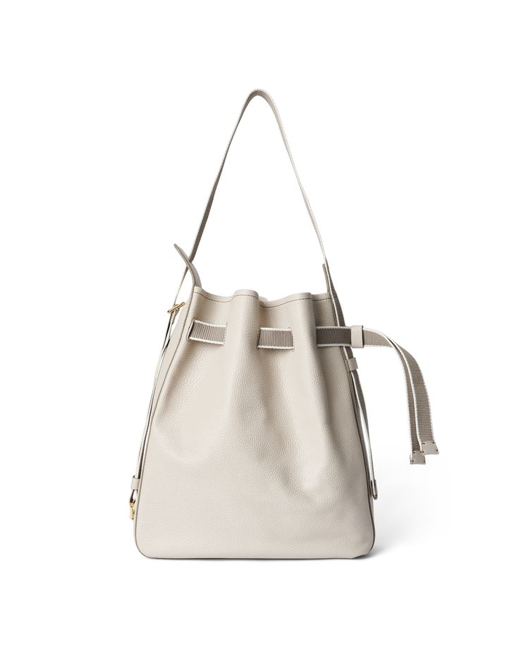 ECCO SAIL BAG Beige Textured Leather Hobo Bag For Travel, Textured Leather Beige Bucket Bag For Travel, Versatile Pebbled Leather Tote Bag, Beige Textured Leather Bucket Bag For Travel, Versatile Bucket Bag With Smooth Grain For Everyday Use, On-the-go Smooth Grain Shoulder Bucket Bag, Modern Smooth Grain Bucket Bag For Everyday Use, Versatile Satchel Bucket Bag With Smooth Grain, Versatile Smooth Grain Hobo Bag For Travel