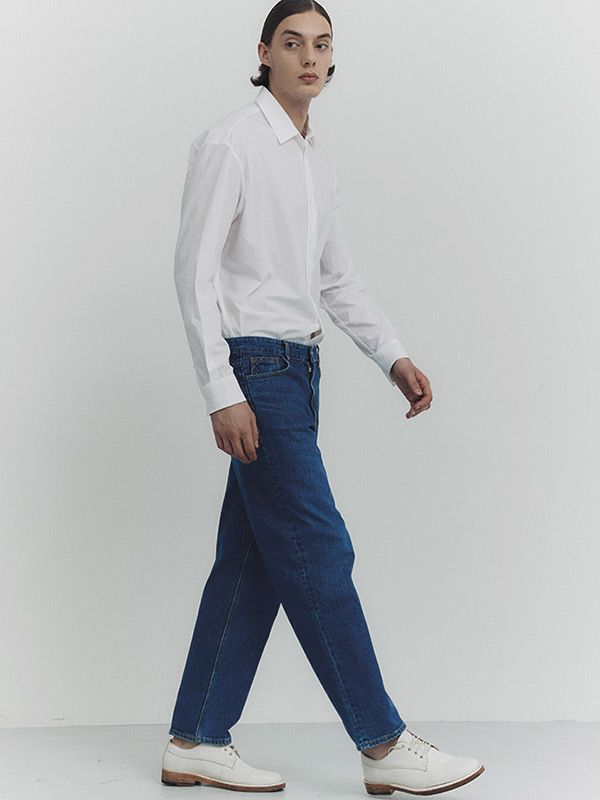 Editor's NotesLAGRANGE's denim jeans feature a slim fit silhouette, giving a trendy yet basic mood.- Button and zipper closure- Stretchy fabric- Slim fit silhouette- Trendy and versatile itemMeasurements(in.)S/M/L- Waist: 15.94 / 16.73 / 17.51 in.- Thigh: 18.89 / 19.68 / 20.47 in.- Leg opening: 7.48 / 7.67 / 7.87 in.- Length: 39.76 / 40.15 / 40.55 in.Model infoMan - Height: 6'16 Fitting size MWoman - 5'74 Fitting size MComposition & Care- 100% Cotton- Please check the care labelDesigner- by Classic Medium Wash Pants With Standard Cut Leg, Classic Medium Wash Pants With Standard Cut, Dark Wash Straight Leg Pants With Button Zip Fly, Dark Wash Straight Leg Pants With Zip Fly, Classic Medium Wash Standard Cut Pants, Dark Wash Business Casual Bottoms With Five Pockets, Slim Fit Denim Bottoms With Straight Hem, Classic Slim Medium Wash Bottoms, Modern Business Casual Jeans With Pockets