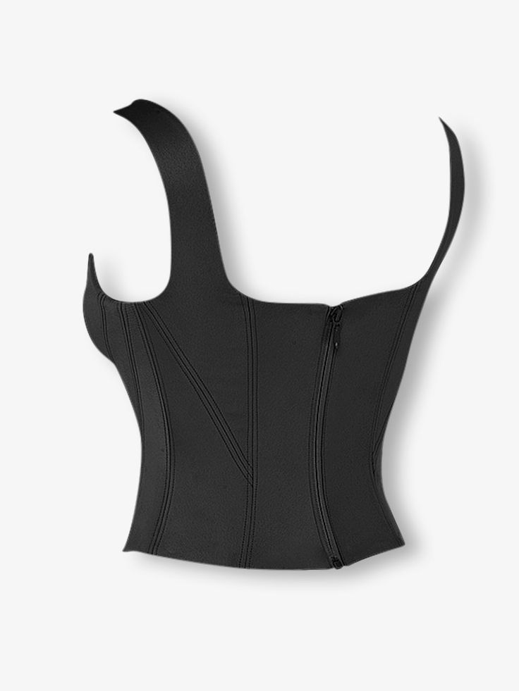 Introducing the easthampton top, cut from a premium corset bandage fabric. This elegant camisole showcases an hourglass silhouette with a short, cropped design, making it a must-have tank top. Fitted Crop Top With Built-in Bra, Sleeveless Crop Top With Boned Bodice For Night Out, Cropped Tops With Boned Bodice For Night Out, Chic Underbust Crop Top With Built-in Bra, Fitted Sleeveless Crop Top For Evening, Evening Sleeveless Crop Top With Boned Bodice, Chic Tops With Boned Bodice And Tank Straps, Chic Underbust Top With Adjustable Straps, Chic Underbust Crop Top With Straps