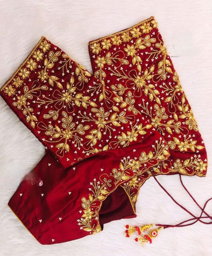 Hand made Exclusive bridal collection  Stone studded great workmanship  hand work completely , awesome skills applied work ! Any color can be done ! Gold Silver come up with any color with your blouse measurements we can make it for you! contact seller for time and dispatch Ceremonial Saree With Dabka Work, Festive Ceremonial Choli With Dabka Work, Unstitched Red Blouse With Resham Embroidery, Bollywood Style Choli With Dabka Work For Ceremonial Occasions, Bollywood Ceremonial Choli With Dabka Work, Ceremonial Bollywood Choli With Dabka Work, Fitted Choli With Dabka Work For Festivals, Fitted Embroidered Fabric With Unstitched Blouse In Chinon, Festive Semi-stitched Blouse Piece With Dabka Work